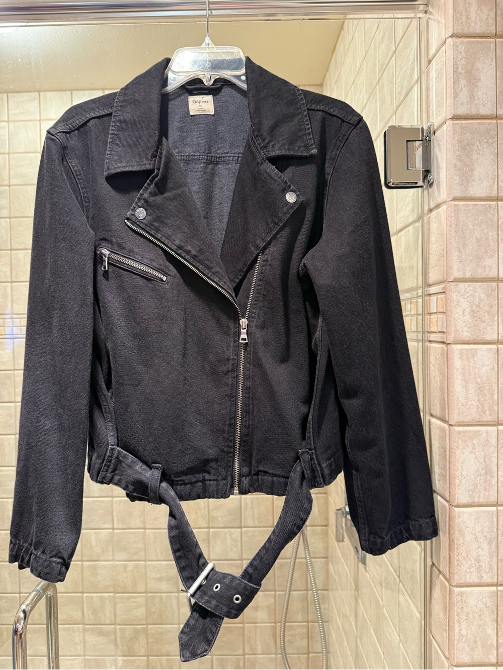 Gap Women’s Black Distressed Moto Jacket with Belt - Picture 5 of 12